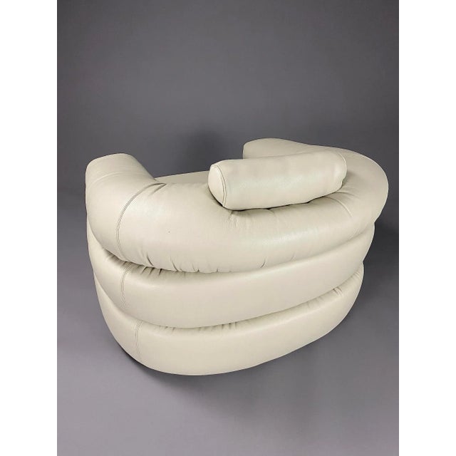 Zanotta Mid-Century Modern Ivory Leather Straccio Lounge Chair from Zanotta, Italy For Sale - Image 4 of 15