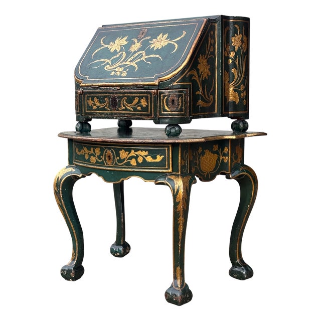 Antique Venetian Travelling Desk on Table, 1720 For Sale