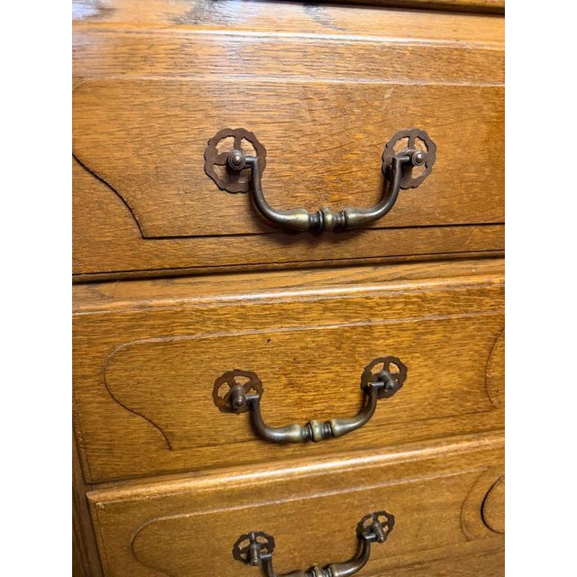 2000 - 2009 Early 20th Century French Oak Chest of Drawers For Sale - Image 5 of 6