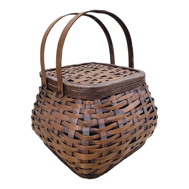 Antique Splint Woven Wooden Basket W/ Double Handles & Fitted Lid For Sale