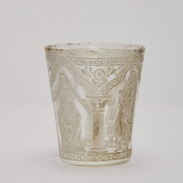 Beaker Blown Glass with Decoration of Classical Scenes attributed to Salviati, 1890s For Sale - Image 6 of 9