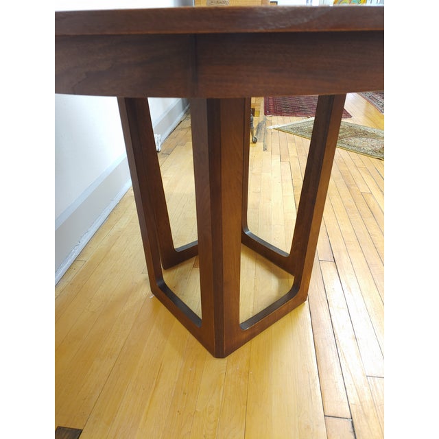 Mid-Century Modern 1964 Broyhill Saga Pedestal Walnut Dining Table With 2 Leaves For Sale - Image 3 of 10