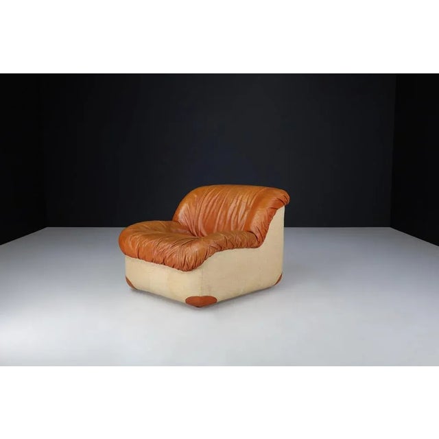 Mid-Century Modern Lounge Chairs in Patinated Cognac Leather attributed to Guido Faleschini, 1960 For Sale - Image 9 of 13