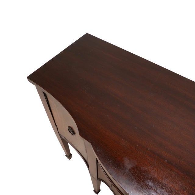 Vintage Mahogany Bow Front Buffet Server Hepplewhite Style Sideboard For Sale In Tampa - Image 6 of 18