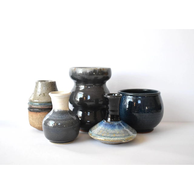 Mid-Century Modern Collection of Art Pottery Vessels - Set of 5 For Sale - Image 3 of 11
