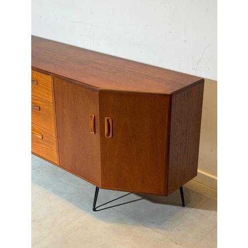 Mid-Century Modern Teak Sideboard with Hairpin Legs from G-Plan For Sale - Image 4 of 8