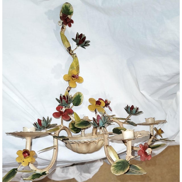 1950s Pair of Italian Tole Painted Floral Wall Sconces Candleabra For Sale - Image 5 of 11