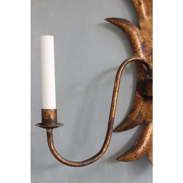 Large 1950s Spanish Gilt Metal Foliate Three-Arm Wall Sconce For Sale In New York - Image 6 of 11