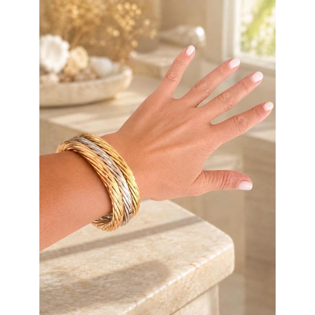 Circa 1980 Italian 18k Two-Tone Gold Torsade Bangle Bracelet Set For Sale - Image 12 of 13