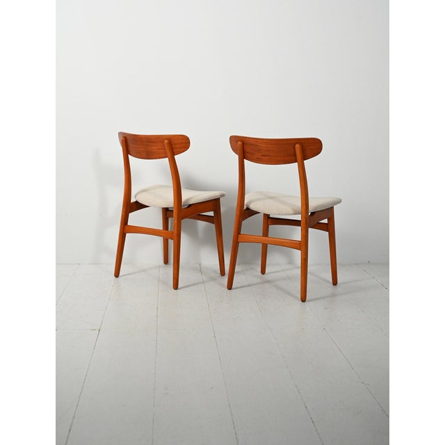 Vintage Scandinavian Chairs with Crescent Backs by Hans J. Wegner, 1960s, Set of 2 For Sale - Image 3 of 11
