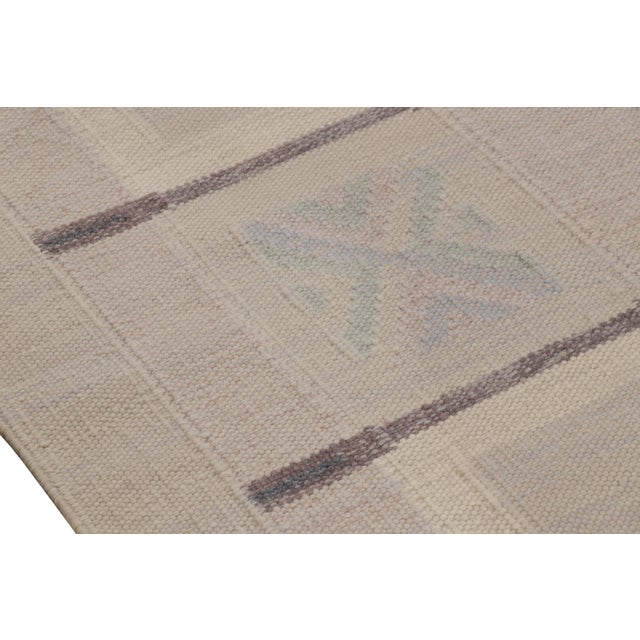 Rug & Kilim’s Scandinavian Style Rug in White and Blue With Geometric Patterns For Sale In New York - Image 6 of 7