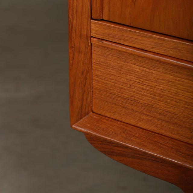 Teak Sideboard by Gunni Omann for Omann Jun Møbelfabrik, Denmark, 1960s For Sale - Image 11 of 18