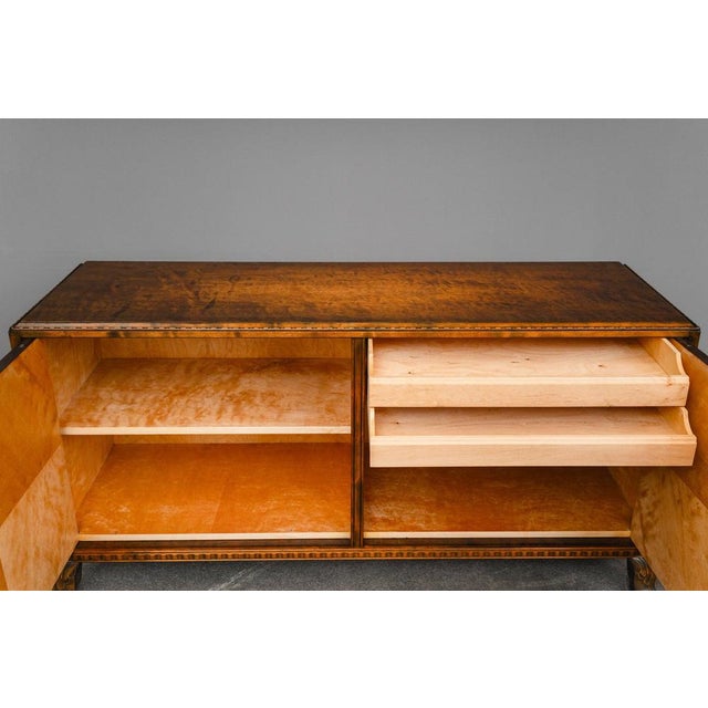 Art Deco Sideboard in Birch For Sale - Image 13 of 18