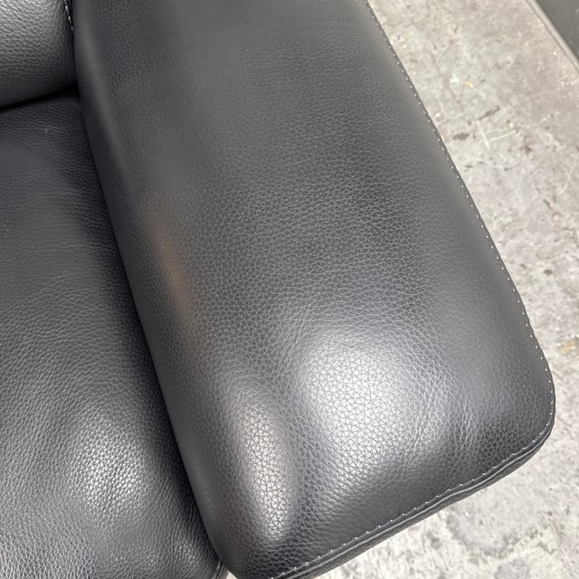 Gamma Arredamenti Full-Grain Leather Italian Sofa, Black For Sale - Image 12 of 12