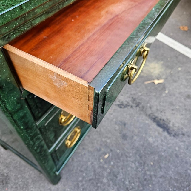 Vintage Henredon Furniture Green Lacquered Faux Tortoiseshell Chinoiserie Cabinet For Sale In Washington DC - Image 6 of 10