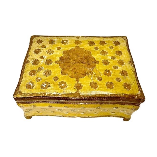 Gold Early 1900s Large Italian Florentine Box For Sale - Image 8 of 8