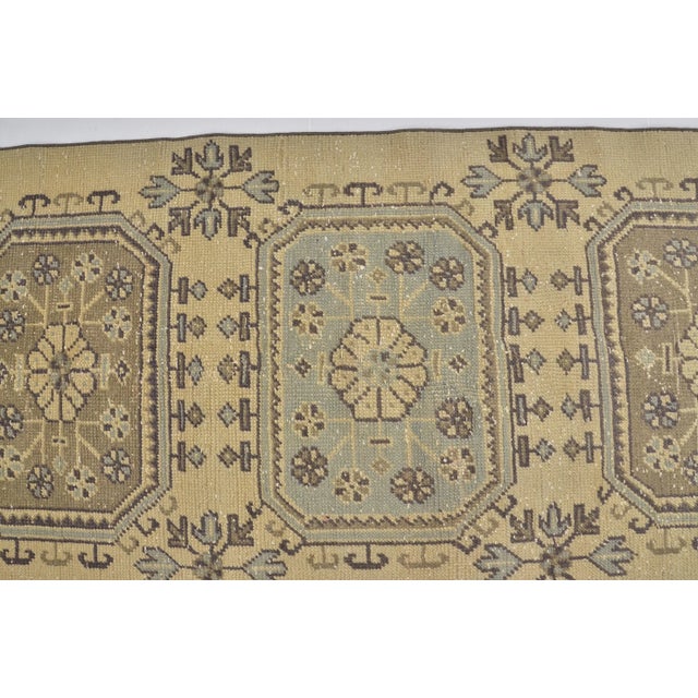 1960s Neutral Hallway Decor Long Turkish Rug For Sale In Phoenix - Image 6 of 11