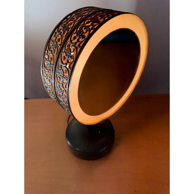 Mid-Century Modern Vintage Mid-Century Hollywood Regency Casco "The Starlet" Lighted Vanity Mirror For Sale - Image 3 of 12