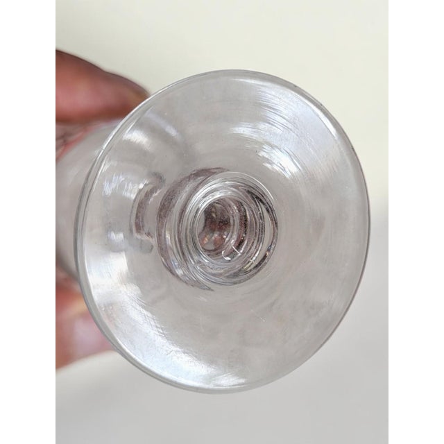 Richelieu-Champigny Pattern Wine Glasses, 1920s, Set of 7 For Sale - Image 6 of 8
