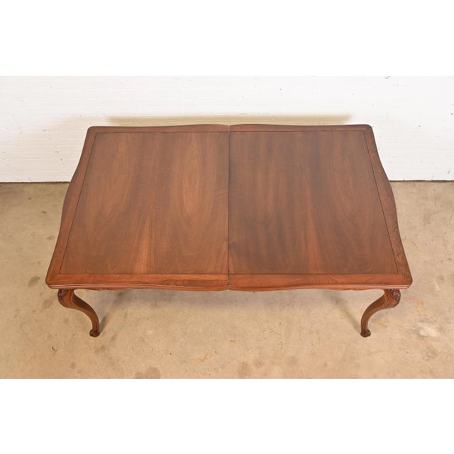 John Widdicomb French Provincial Louis XV Walnut Extension Dining Table, Newly Refinished For Sale - Image 10 of 13