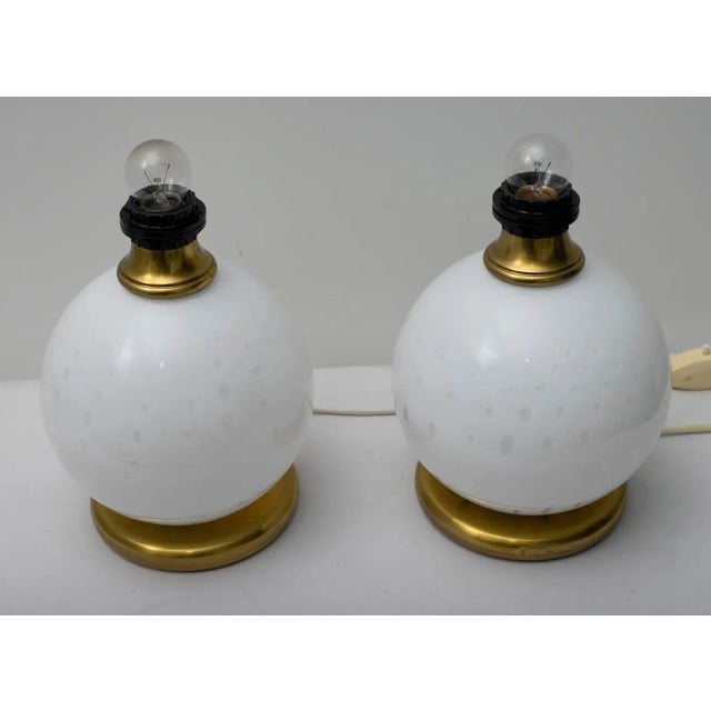 Mid-Century Brass and Murano Glass Table Lamps, 1970s, Set of 2 For Sale - Image 6 of 11