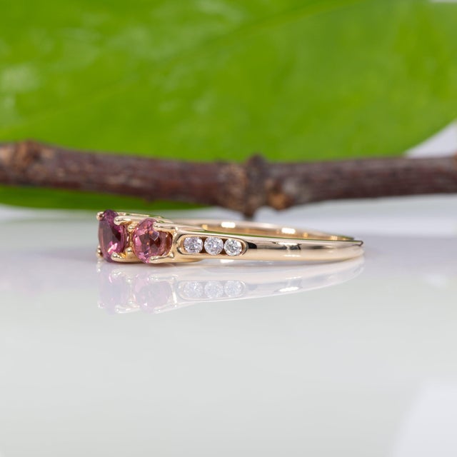 Rubellite Tourmaline Three-Stone Estate Ring in Solid 14k Gold, Round Cut 5mm, Size 8 For Sale In Columbus - Image 6 of 8