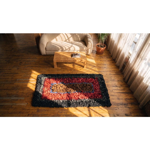 Textile 1920s Multicolor Abstract Modern Antique American Hooked Rug 2'0" X 3'0" Handmade Wool Carpet For Sale - Image 7 of 7