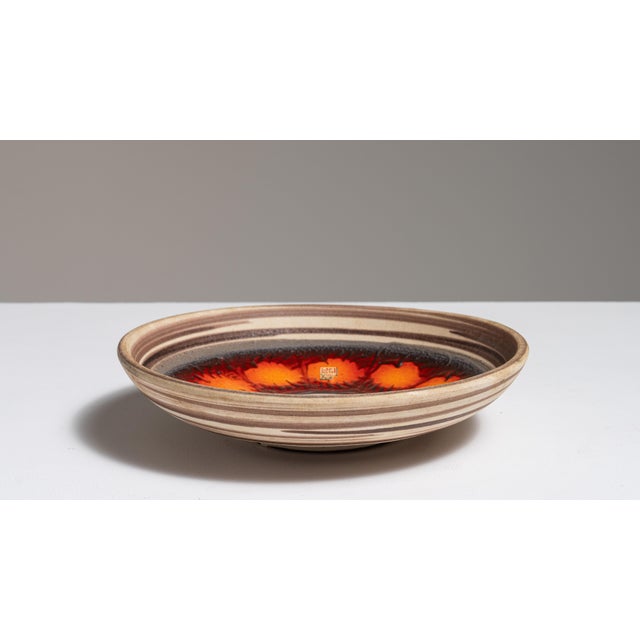 1960s Germany Tan Ceramic Serving Bowl For Sale - Image 15 of 15