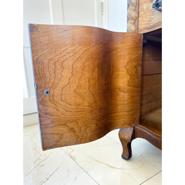 Antique Quarter-Sawn Oak Sideboard Cabinet – Serpentine Front For Sale - Image 9 of 14