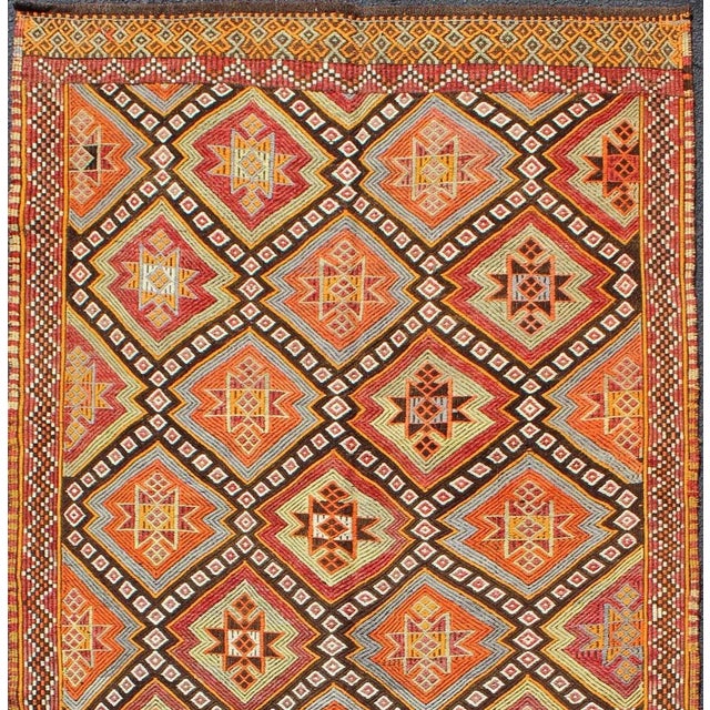 Mid 20th Century Mid 20th Century Colorful Vintage Turkish Embroidered Flat-Weave Kilim Rug With All-Over Diamond Design For Sale - Image 5 of 13
