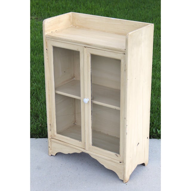 Late 19th-Century Antique Apothecary & Dental Cabinet - Petite Display Hutch For Sale - Image 4 of 18
