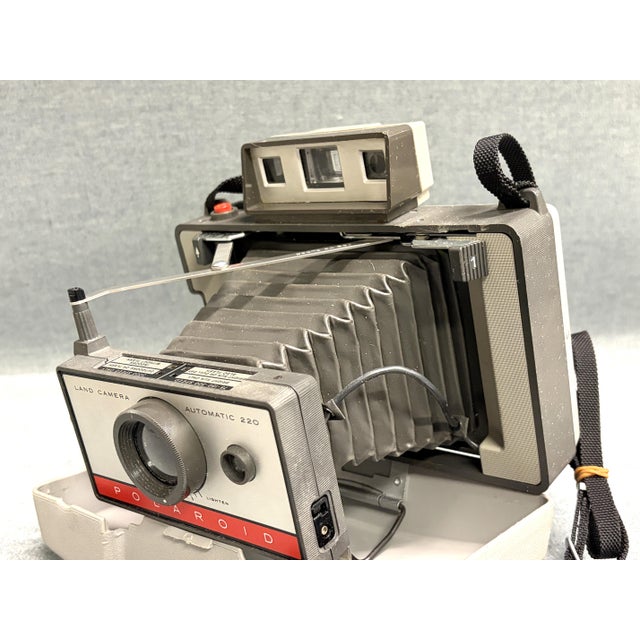 Metal Vintage 1960s Polaroid Land Camera – Model #220 For Sale - Image 7 of 9