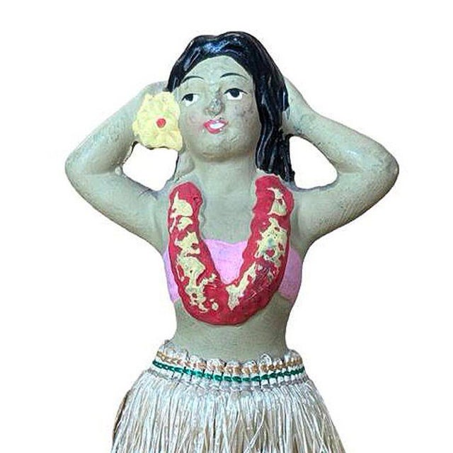 Mid 20th Century Post War Ceramic "Aloha" Hawaiian Dancing Hula Girl W/ Lei & Grass Skirt For Sale In Los Angeles - Image 6 of 7