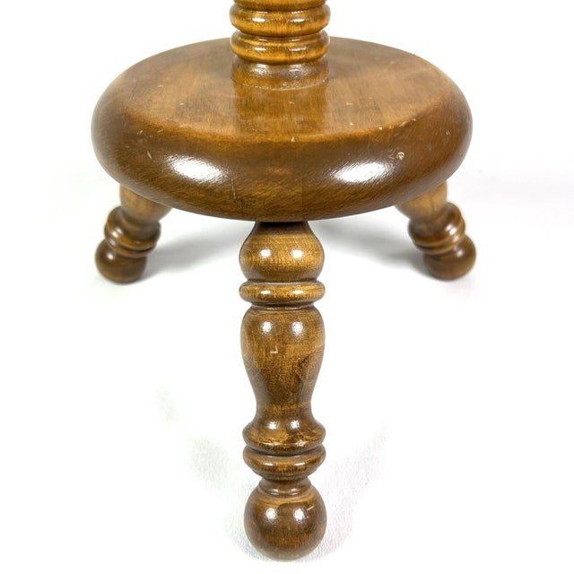 Mid-Century Modern Vintage MCM Ethan Allen Heirloom Maple Nutmeg Round Side Table For Sale - Image 3 of 10