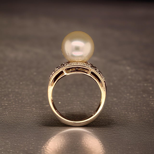 2010s Natural South Sea Pearl Diamond Ring 7 14k Yellow Gold 0.14 CTs Certified For Sale - Image 5 of 15