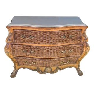 ​Vintage French Provincial, British Colonial Wicker & Gilt 3 Drawer Bombe Commode Chest With Marble Top For Sale