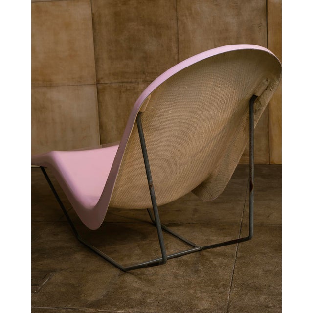 1960s Fibrella Lounge Chair by Le Barron, Powder Pink, Attributed For Sale - Image 4 of 7
