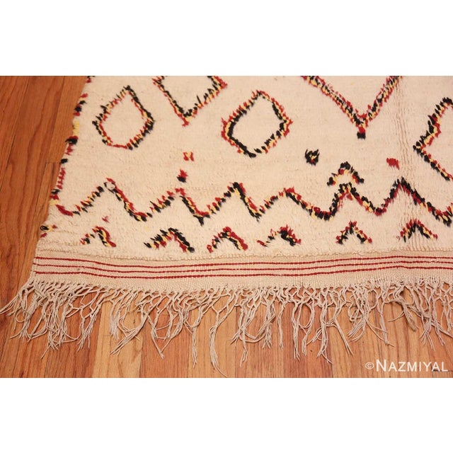 Moroccan Vintage Beni Ourain Moroccan Berber Rug For Sale - Image 3 of 7