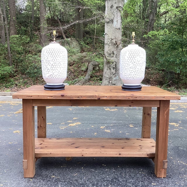 Pair of Mid 19th Century Blanc De Chine Table Lamps For Sale In Atlanta - Image 6 of 12