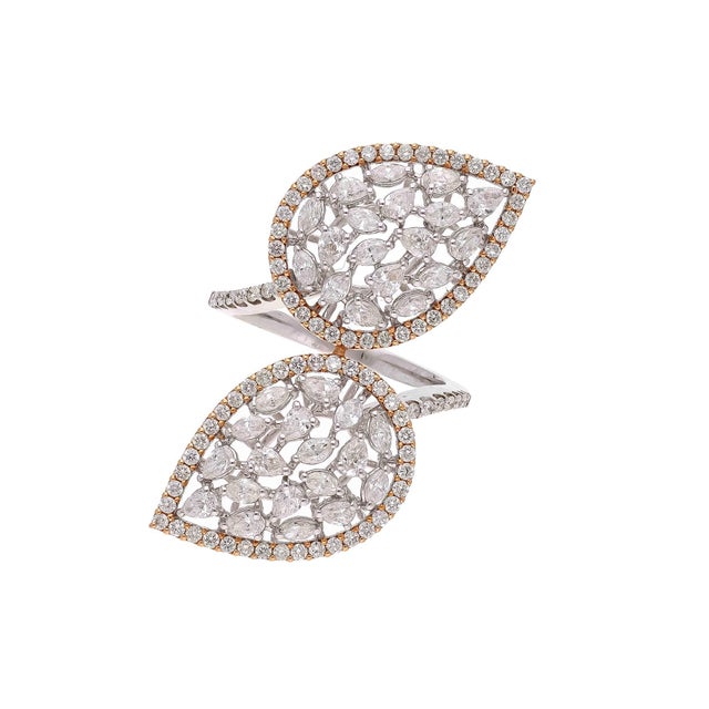 Early 21st Century Natural Diamond Ring with Diamond and 18k Gold For Sale - Image 5 of 6