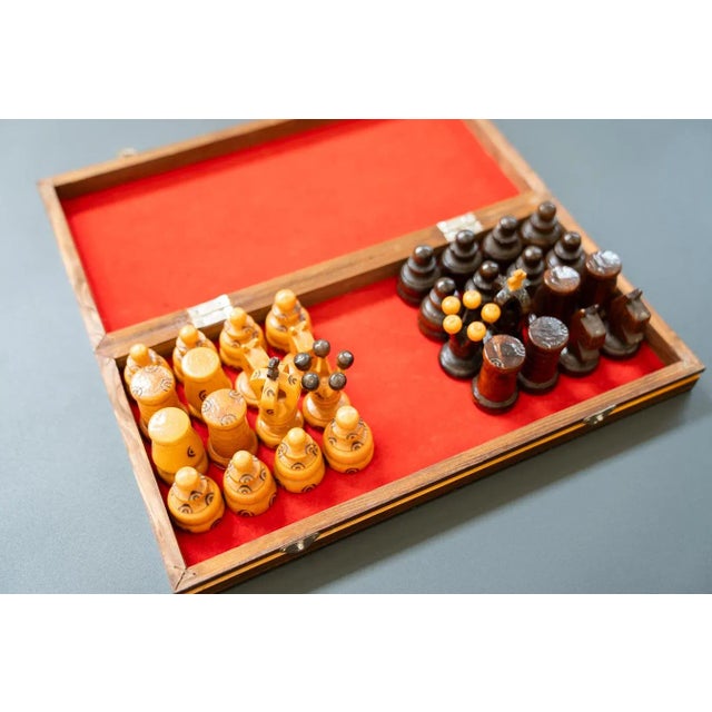 Vintage Italian Chessboard, 1960, in Very Good conditions. Designed 1970 to 1979