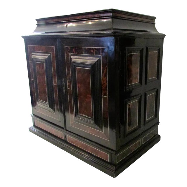 Antique Cabinet in Ebony and Tortober, 1600s For Sale