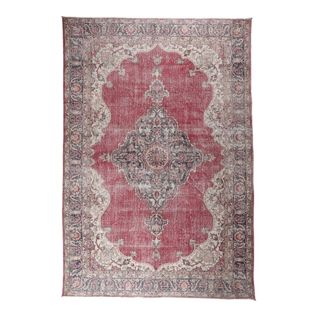 Vintage Handmade Turkish Rug – Red Medallion With Cream Corners & Floral Scrollwork -6' 9'' X 10' 6'' For Sale