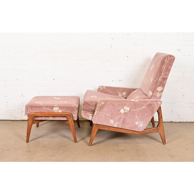 Richardson Nemschoff Lawrence Peabody for Richardson Nemschoff Mid-Century Modern Upholstered Lounge Chair With Ottoman, 1960s For Sale - Image 4 of 12