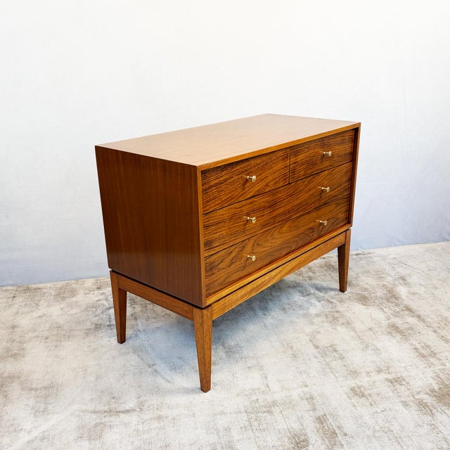 Mid-Century Modern M Range Chest of Drawers in Walnut by Peter Hayward for Uniflex, 1960s For Sale - Image 3 of 13