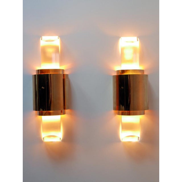 Mid-Century Modern Gilt Brass & Acrylic Glass Wall Lights, Germany, 1980s, Set of 2 For Sale - Image 3 of 18