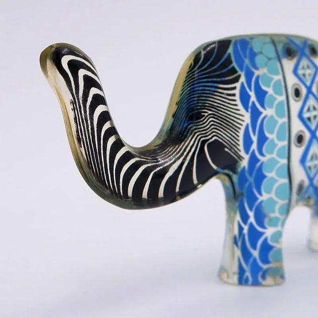 Mid-Century Op Art Acrylic Elephant Sculpture by Abraham Palatnik, Brazil For Sale - Image 6 of 11