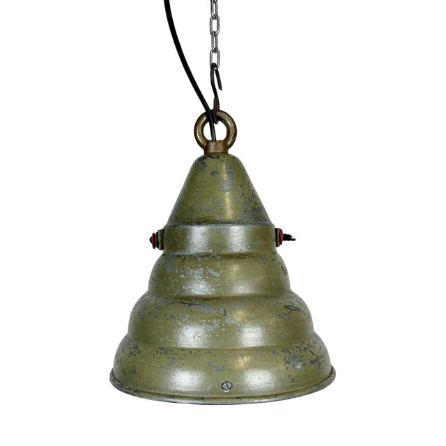 Industrial Aluminium Hanging Lamp in Green, 1970s For Sale