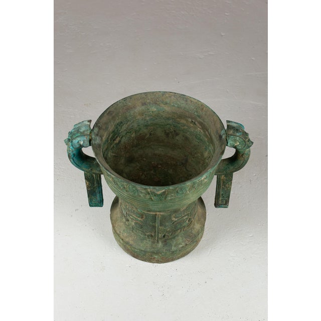 Large Archaic Bronze Gui Vessel with Taotie Beast For Sale - Image 5 of 11