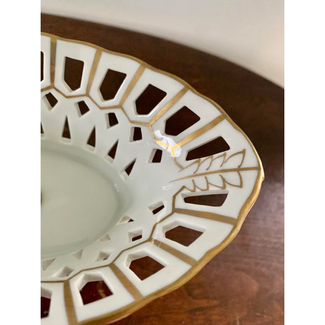 Late 20th Century Reticulated Regency White Porcelain and Gold Gilt Basket Compote For Sale - Image 5 of 10
